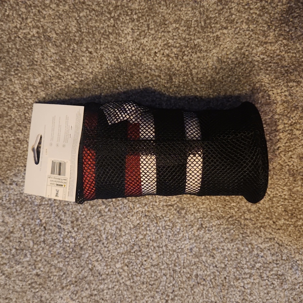 Everlast Core hand wraps 120 inches - Picture 2 of 4